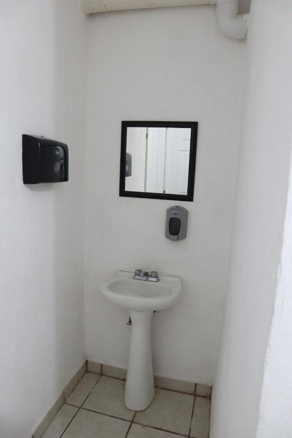 Hostal Purisima Hotel San Francisco del Rincón Екстериор снимка